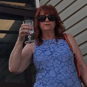 Meet your Posher, Robina